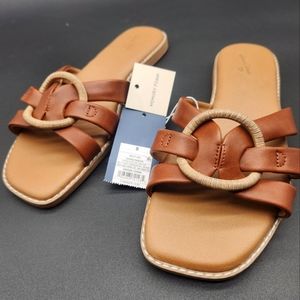 NWT Universal Thread Women's Ramona Slide Sandals Cognac Size 9 Open Square Toe